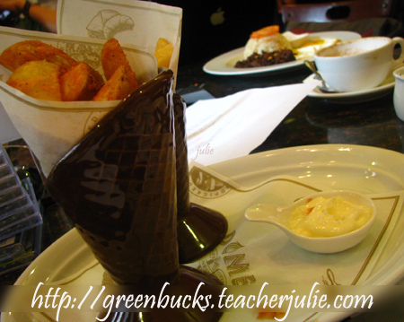 Potato Wedges at Caffecino by Dome